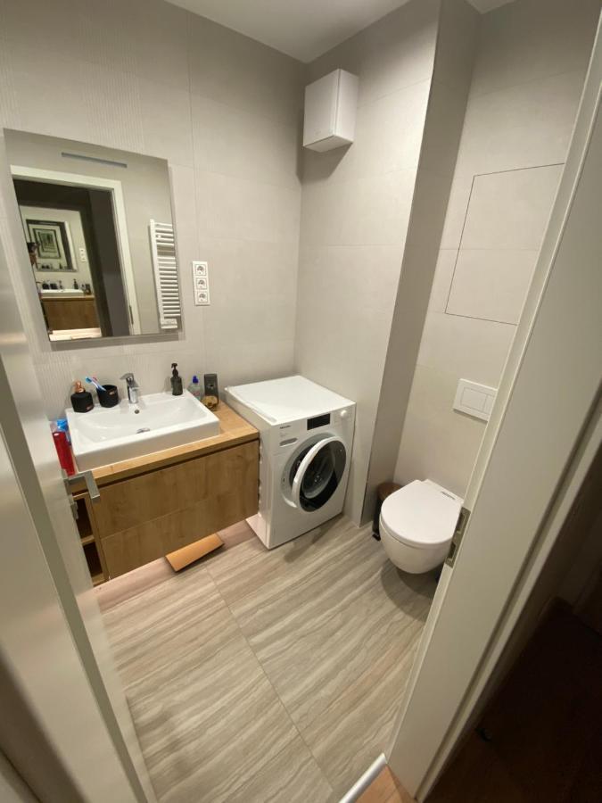 Bonnie-Premium Lelle Waterfront Private Apartment Balatonlelle Exteriér fotografie