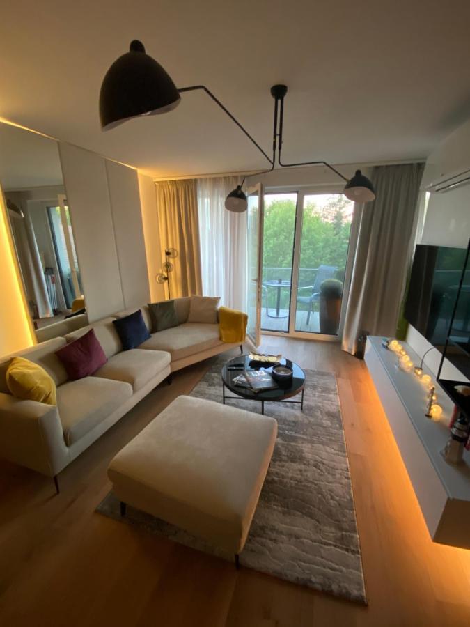 Bonnie-Premium Lelle Waterfront Private Apartment Balatonlelle Exteriér fotografie